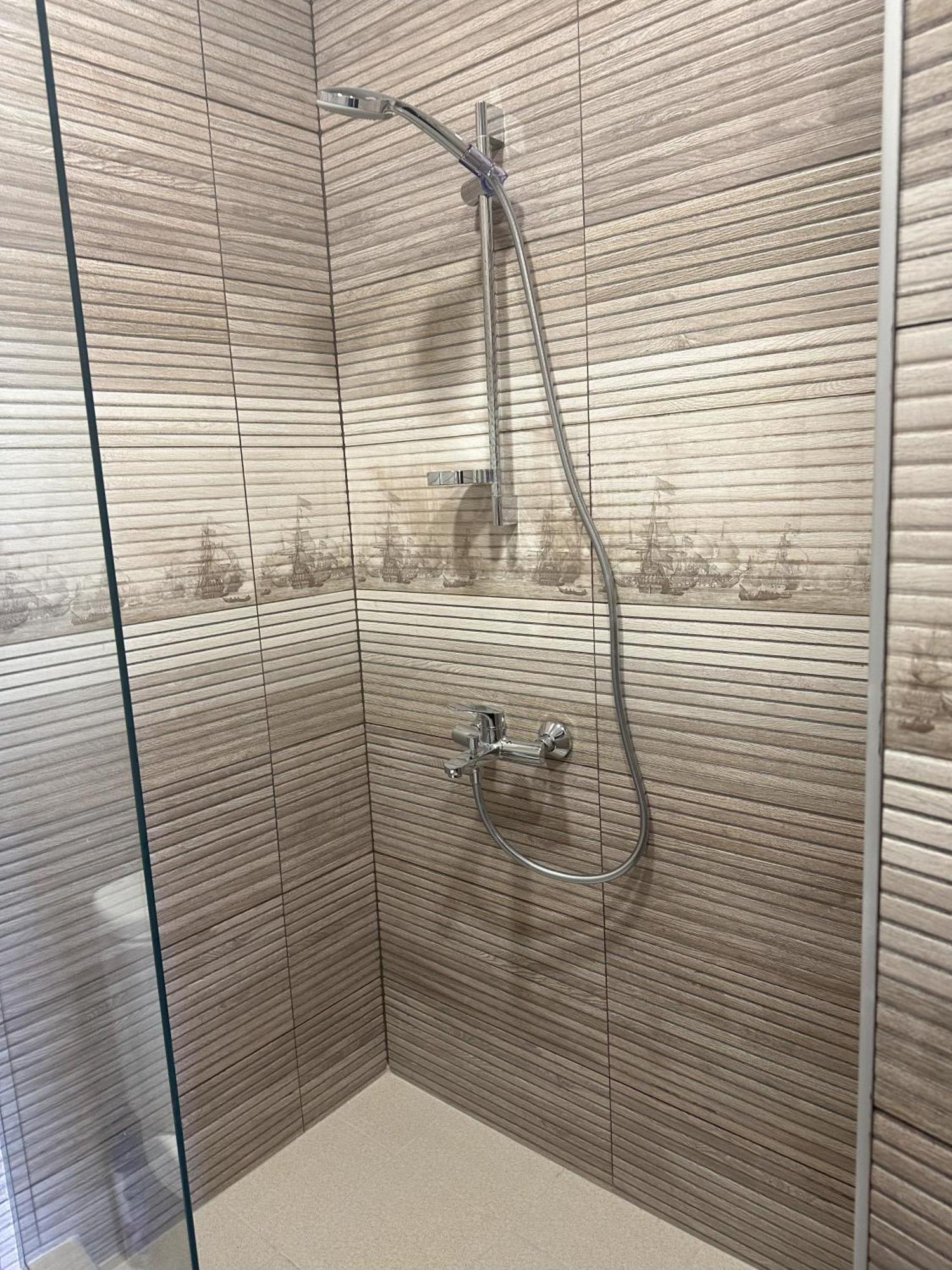 Three Palms Guest House Tbilisi Zewnętrze zdjęcie